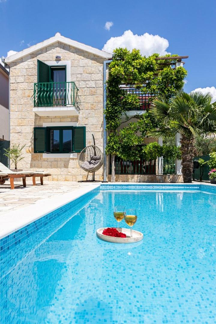 Villa Josip Near Omis , Private Pool Bagian luar foto