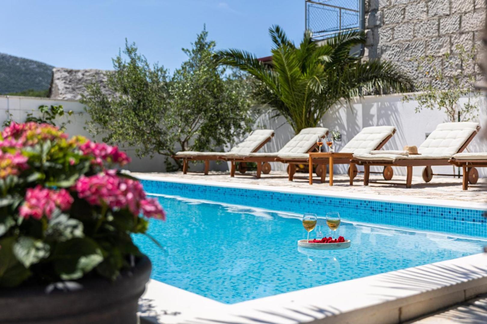 Villa Josip Near Omis , Private Pool Bagian luar foto